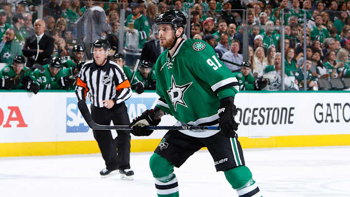 Stars All-Star C Seguin has a hairline fracture in heel