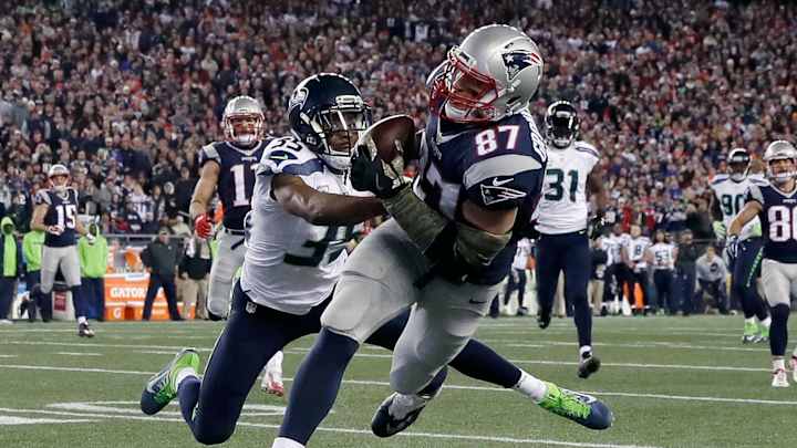 Patriots TE Rob Gronkowski to miss game against 49ers