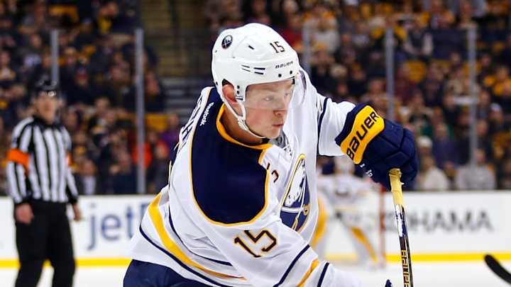 McDavid faces Eichel in 2 rookie centers' first NHL matchup