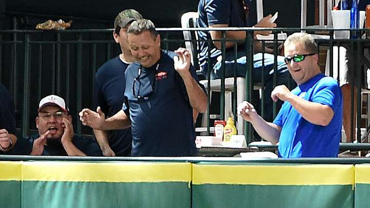 Altuve, Gonzalez help Astros past Angels 3-2