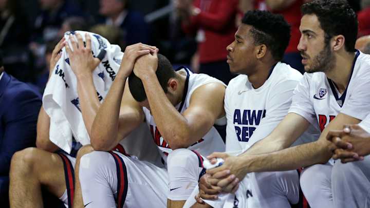 Wichita State swarms Arizona, beats Wildcats 65-55