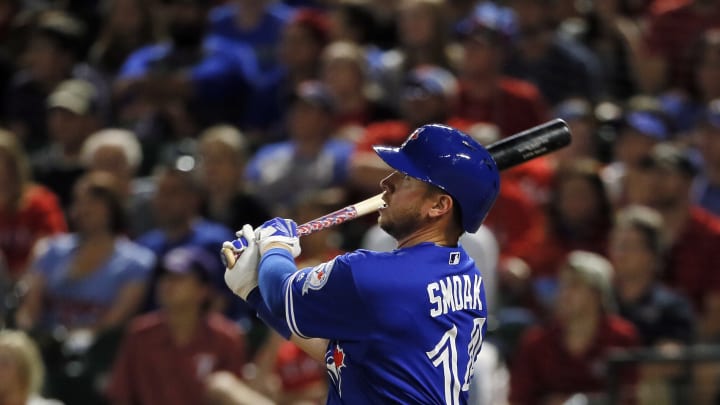 Smoak hits HR against Rangers again, Blue Jays lose in 10