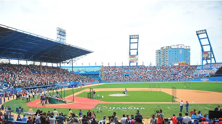 ESPN announcers all packed the same thing for trip to Cuba