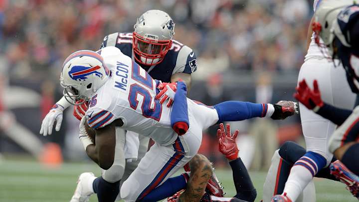 AP source: Browns acquired LB Jamie Collins from Patriots