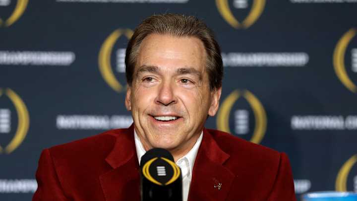 Kiffin 'hitched a ride' back with Saban after missing bus