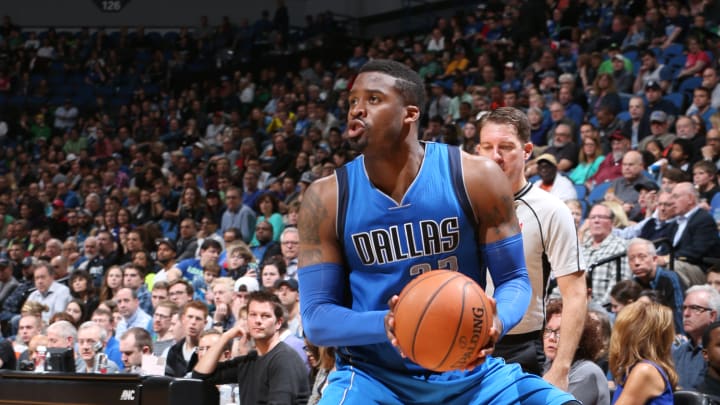 Mavericks hit 14 3s to grind out much-needed W over Wolves Mavericks hit 14 3s to grind out much-needed W over Wolves