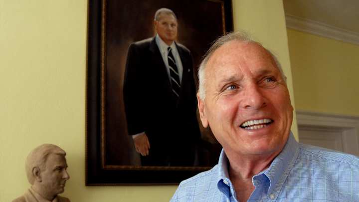 Former UNC, Virginia Tech, Wake coach Bill Dooley dies at 82 Former UNC, Virginia Tech, Wake coach Bill Dooley dies at 82