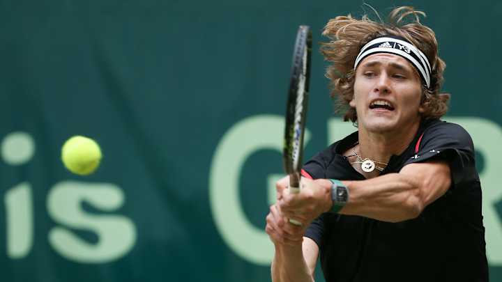 Mayer beats Zverev to win Gerry Weber Open title