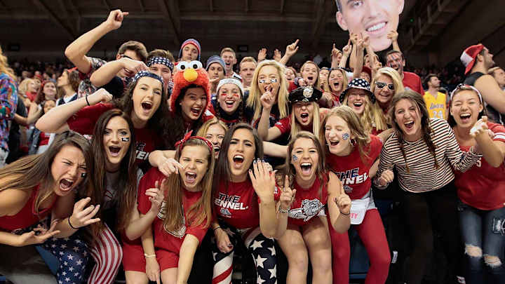 College Superfans, Jan. 12-17