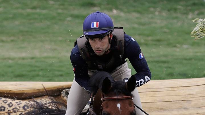 No comeback for Fox-Pitt in equestrian eventing No comeback for Fox-Pitt in equestrian eventing