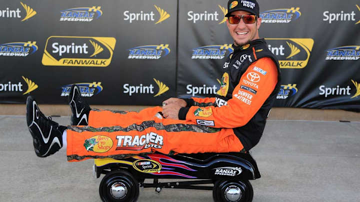 Martin Truex takes over as bad-luck leader at Kansas