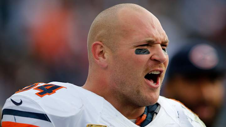 Ex Chicago Bears star Brian Urlacher no longer bald
