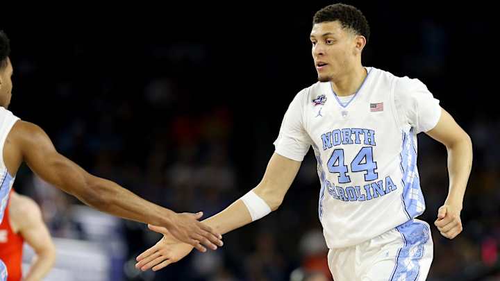 UNC’s Justin Jackson to return for junior season