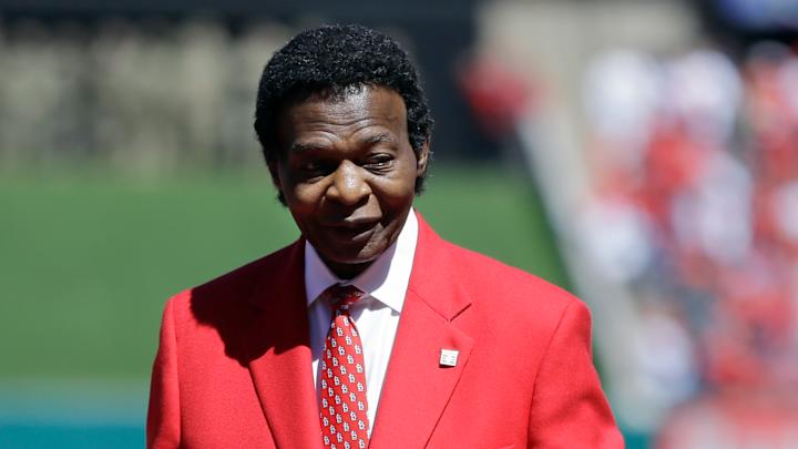 Wacha, Cardinals offense have big day against Brewers