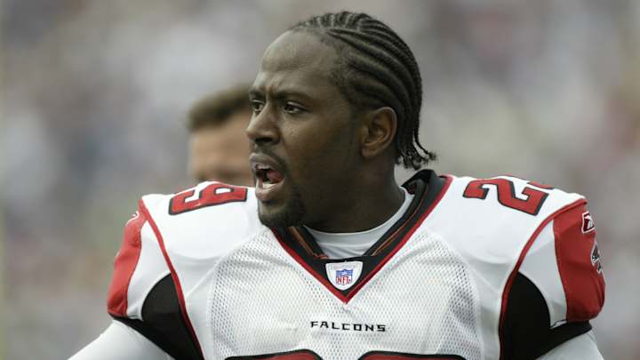 Former NFL safety Keion Carpenter dies at 39 after 'freak accident' Former NFL safety Keion Carpenter dies at 39 after 'freak accident'