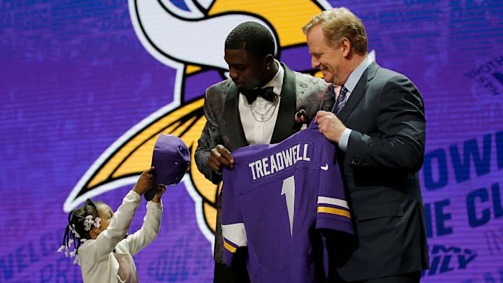 The Day In Sports (April 28) The Day In Sports (April 28)