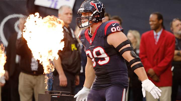 Report: J.J. Watt played last season with five torn muscles