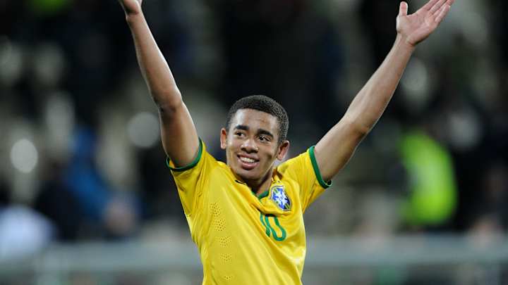 Brazil teen striker Gabriel Jesus aims high at Rio Olympics
