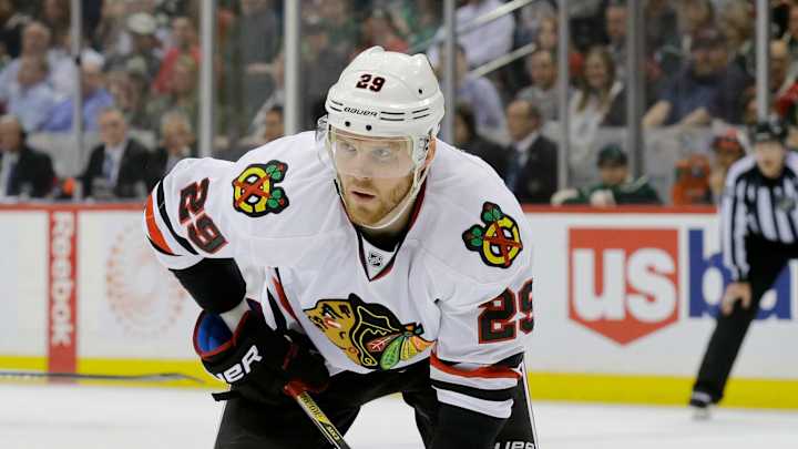 Hurricanes acquire Teravainen, Bickell from Blackhawks