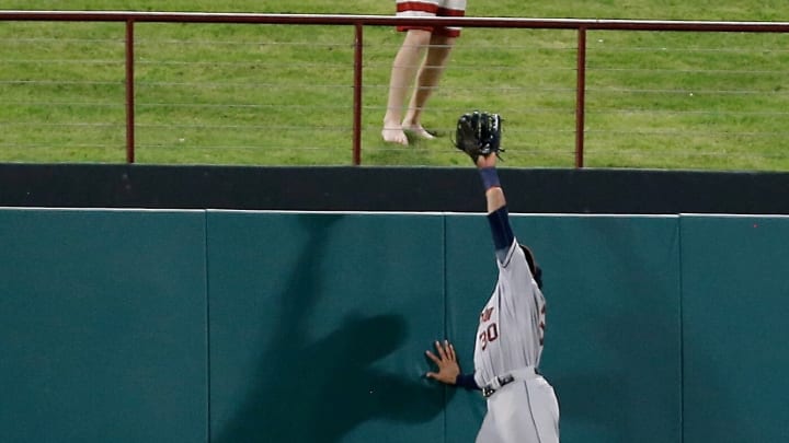 Desmond's HR extends Rangers' dominance of Astros in 4-3 win