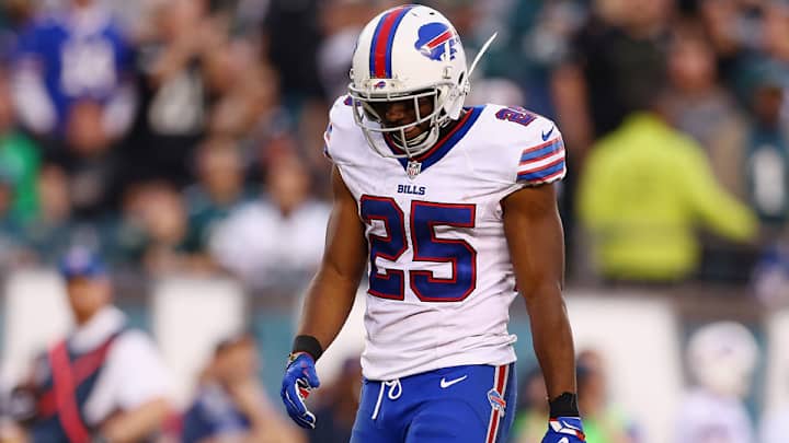 Report: LeSean McCoy arrest warrant expected after police assault incident Report: LeSean McCoy arrest warrant expected after police assault incident