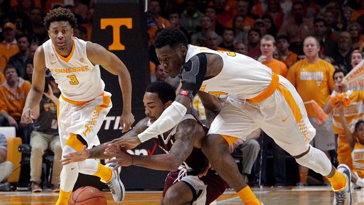 No. 21 Texas A&M rallies for 92-88 victory over Tennessee No. 21 Texas A&M rallies for 92-88 victory over Tennessee