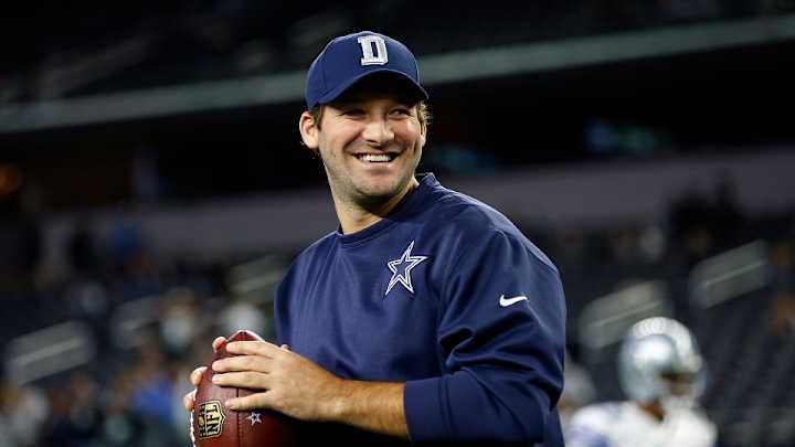 Report: Cowboys’ Tony Romo could shave off portion of collarbone