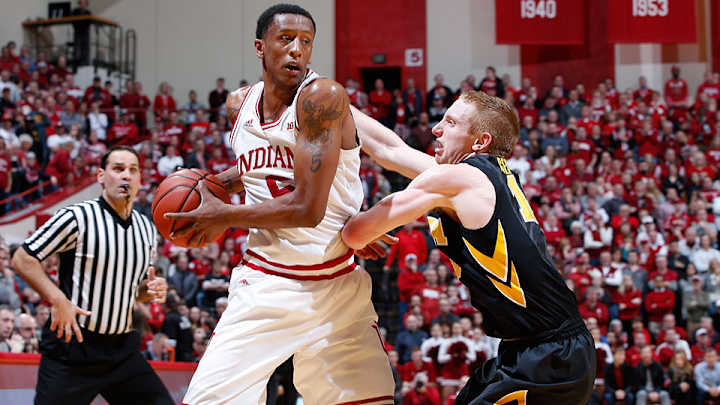 Indiana bounces back with much-needed win over No. 4 Iowa
