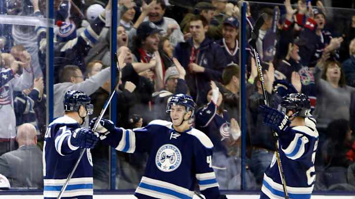 Johnson scores with 1:07 left, Jackets top Avalanche 2-1