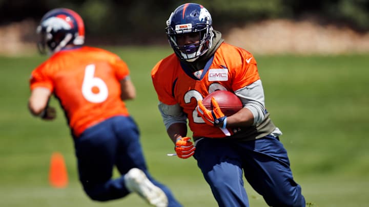 Broncos' C.J. Anderson not bothered by bold Devontae Booker