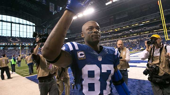 Former Indianapolis Colts receiver Reggie Wayne to retire