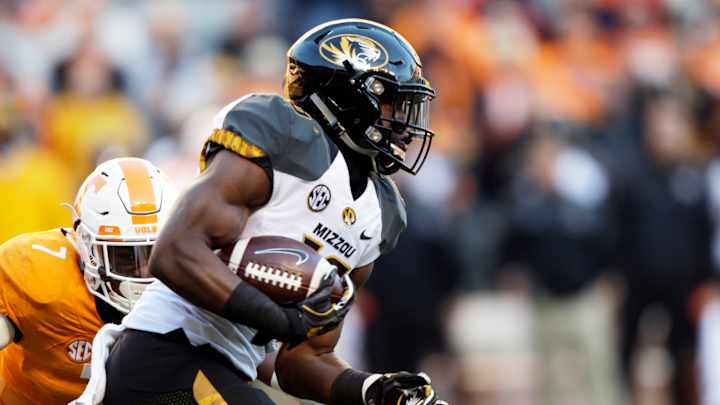 Mizzou freshman RB arrested on pot charge, suspended vs Hogs