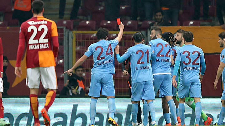 Watch: Trabzonspor player sent off after showing ref red card