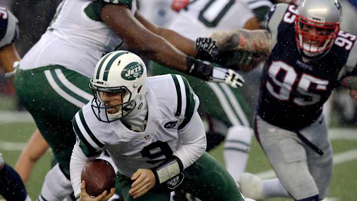 Titans lose QB Marcus Mariota to broken right leg