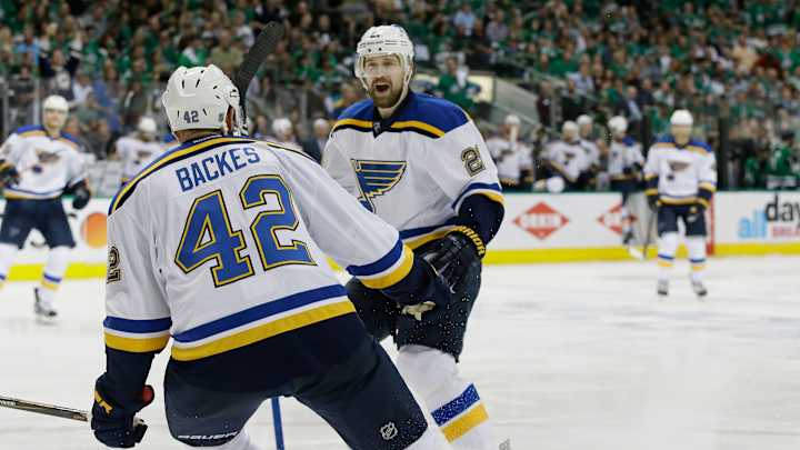 Blue bloods: Hitch, St. Louis relish chance to keep playing