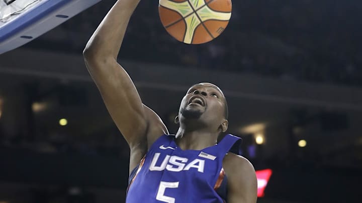 Kevin Durant shines in first game at new home arena, Oracle