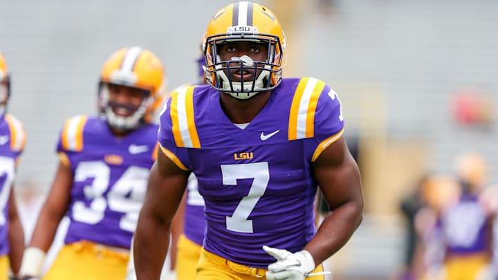 LSU's Leonard Fournette dealing with ankle sprain LSU's Leonard Fournette dealing with ankle sprain