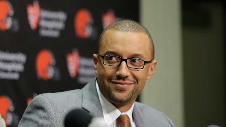 Browns in no rush to make decision on Johnny Manziel