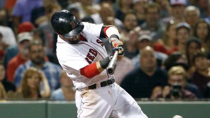 Red Sox 2B Pedroia leaves team after death in family