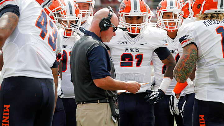 Ex-UTEP DC Scott Stoker joins ULM staff