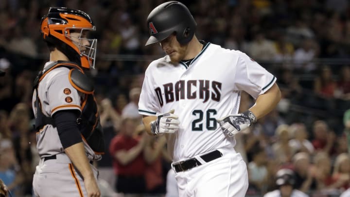 Miller strong through 5, but falters in Arizona's 3-1 loss