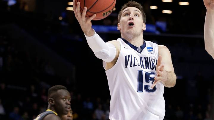 Villanova back into Sweet 16 with 87-68 rout of Iowa