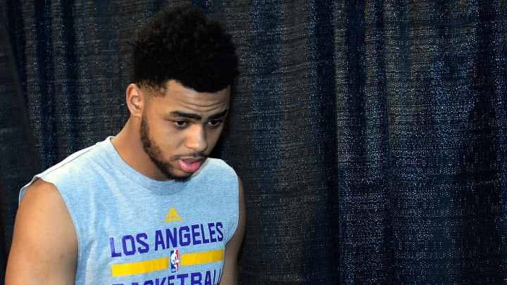Watch: L.A. fans boo D’Angelo Russell during Lakers-Heat game
