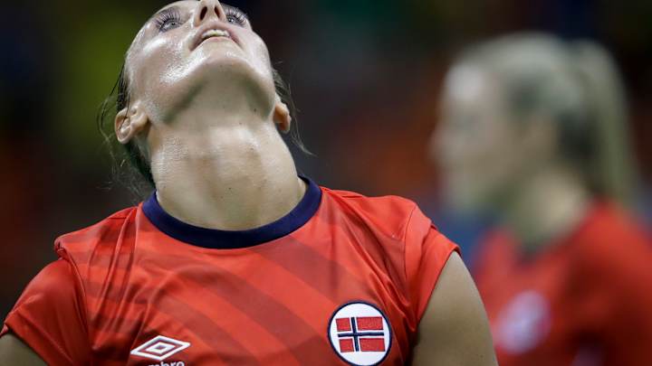 Games begin in full, with US teen on target for 1st gold