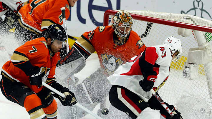 Ducks score 4 straight goals, beat Senators in OT 4-3