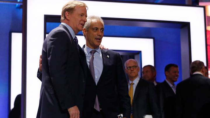 Watch: Roger Goodell booed by fans at the draft