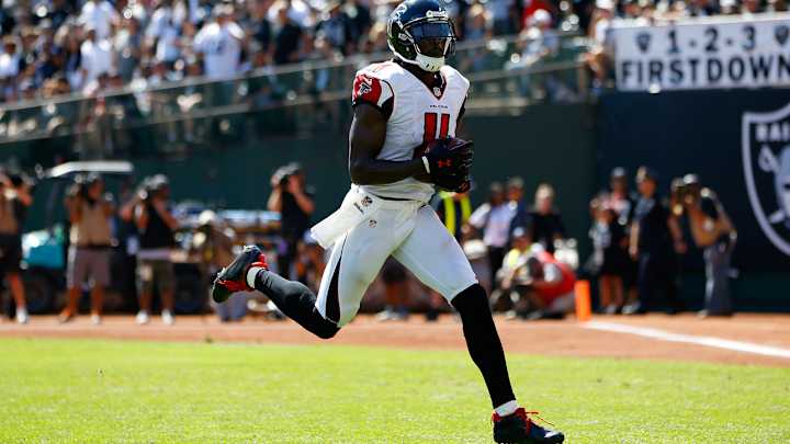 Report: Falcons WR Julio Jones calf strain 'not serious'