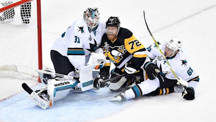 Sharks edge past Penguins to force Game 6