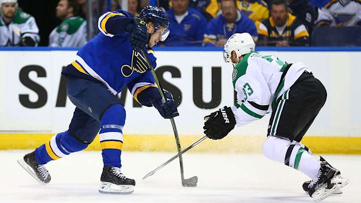 Blues expose Stars in Game 3 rout to take series lead
