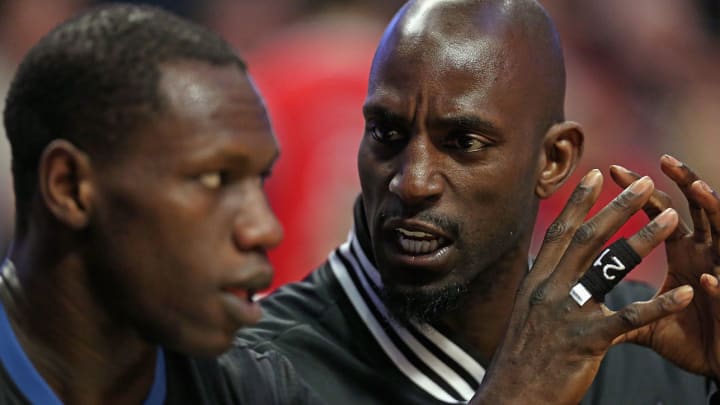 Tyronn Lue: Kevin Garnett has a coaching spot with Cavaliers